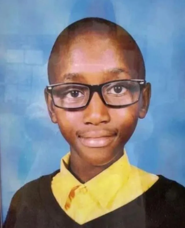 Hazır noodle iki çocuğu hayatından etti